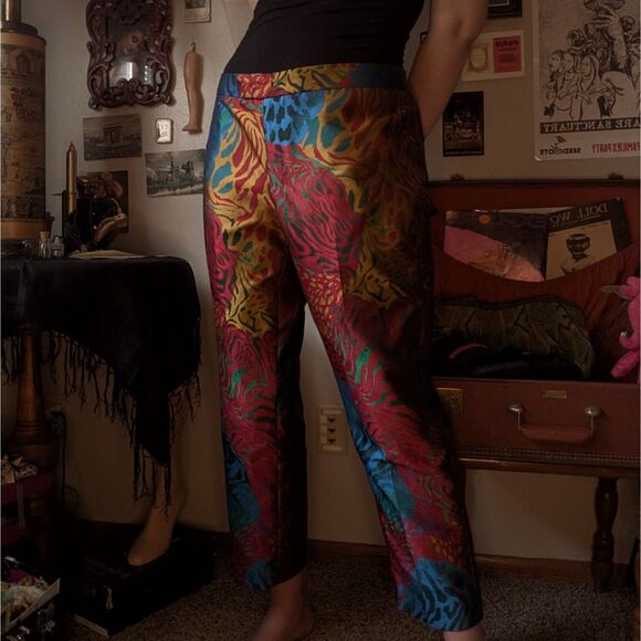 Animal Print Cropped Dress Pants Women's 12 L Rainbow Multicolor Shiny Abstract - Picture 1 of 9